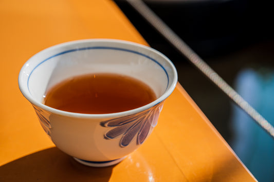 ほうじ茶の魅力と楽しみ方：香ばしさと癒しのお茶