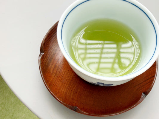 玉露の魅力：最高級の旨味と香りを楽しむ